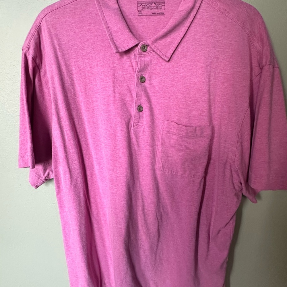 Patagonia Pink Polo Shirt Classic Design Short Sleeves